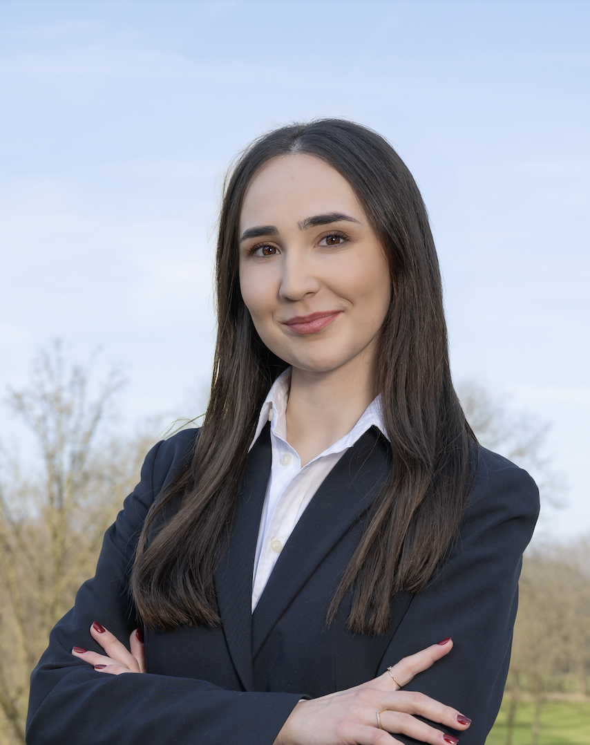 Zsofia F